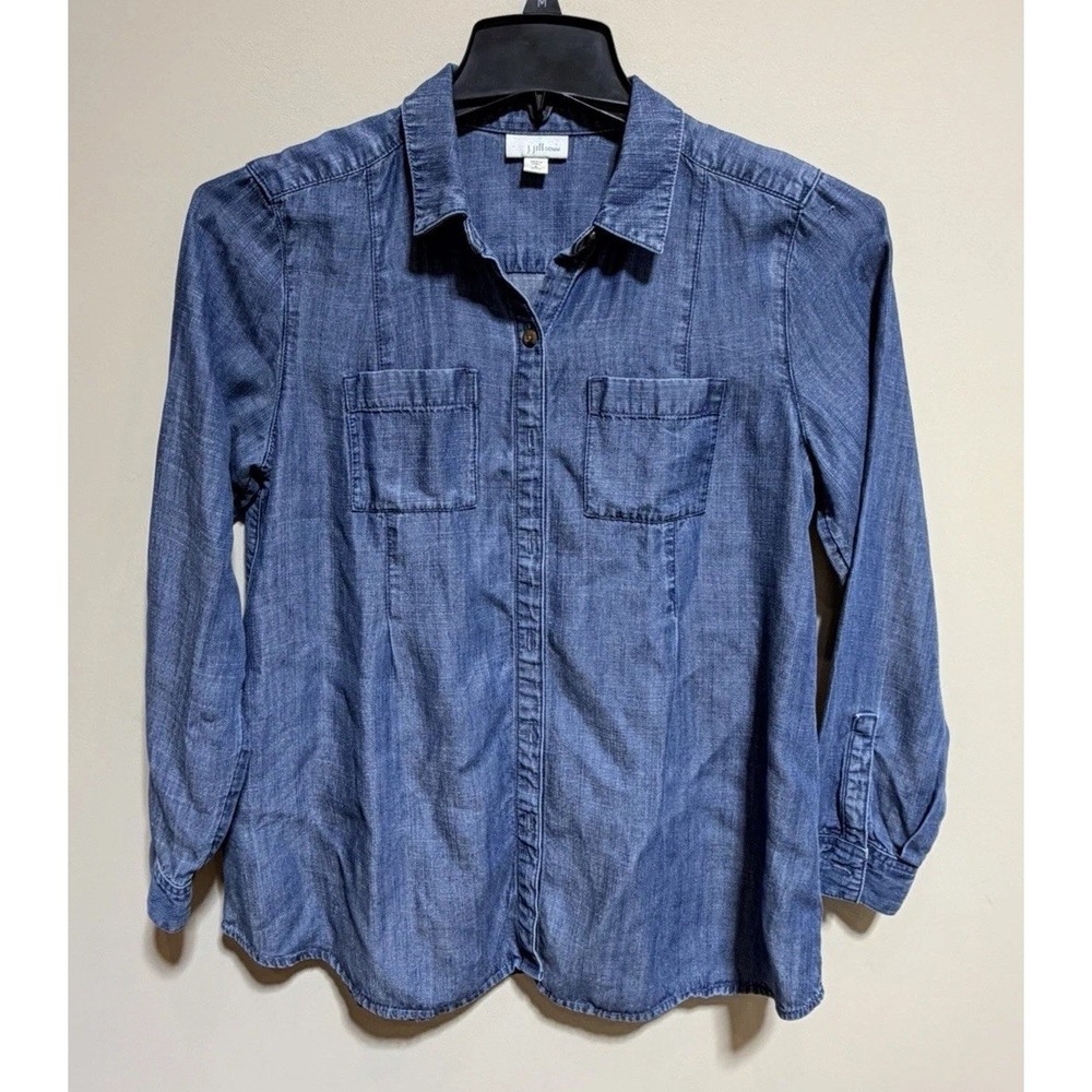 J JILL Blue Denim Chambray Long Sleeve Shirt Size M Lightweight Button Up